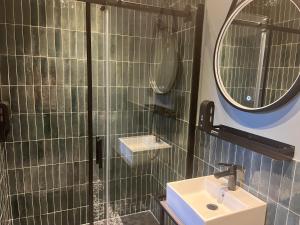 Et badeværelse på Bella Vita + 61 billeder