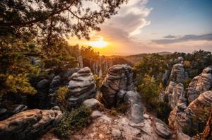 a view of the rocks at sunset at Chalupa Štikov v Podkrkonoší in Nová Paka