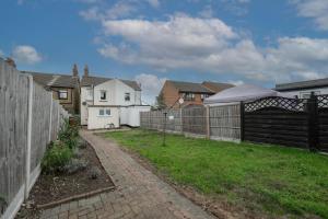 Hoone, kus puhkemaja asub