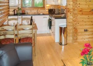 Kuchyň nebo kuchyňský kout v ubytování Beech Hedge + 12 fotografií