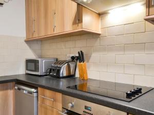 Dapur atau dapur kecil di Bleaberry- Hewetson Court