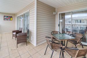 Balkón nebo terasa v ubytování Tybee Summer Winds 523 Condo
