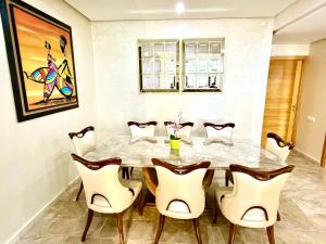 Χώρος καθιστικού στο Reda's Apparts centre ville wifi 200 Mo +5 φωτογραφίες