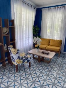 Χώρος καθιστικού στο Sonador River, Peace Retreat, Mountain, Pool