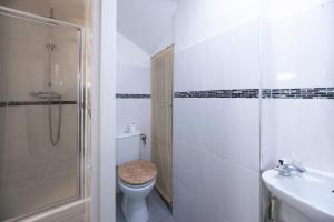 Ένα μπάνιο στο Incroyable appartement sur le port avec 3 chambres +22 φωτογραφίες