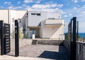 Μπαλκόνι ή βεράντα στο Blu Mediterraneo - Seaview luxury house