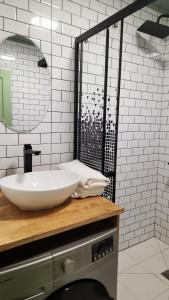 Koupelna v ubytování Cozy, one bed-room apartement in central UB