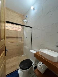 Koupelna v ubytování Casinha aconchegante à beira-mar