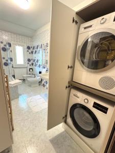 Imagine din galeria proprietății Stelvio House Bormio -wonderful view slope front în Bormio