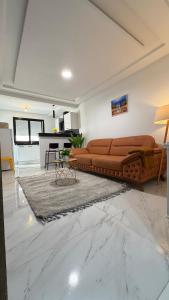 Khu vực ghế ngồi tại Ain Zaghouen Tunis proche Aeroport - luxueux style parisien