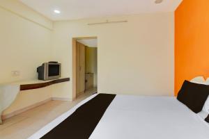 Gallery image of Hotel O New Kailash Restaurant and Lodging in Shikrapur +19 photos