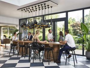 Hosté ubytování Novotel Massy Palaiseau
