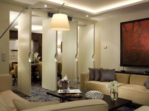 Χώρος καθιστικού στο Sofitel Marseille Vieux-Port