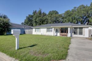 Το κτήριο όπου στεγάζεται  η παραθεριστική κατοικία