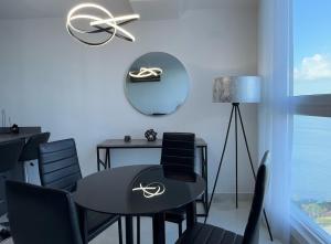 Fotografie z fotogalerie ubytování Ocean View Apartment, 35th Floor v destinaci El Quije