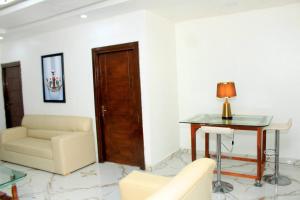 Χώρος καθιστικού στο Olu