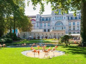 Κήπος έξω από το ibis Antwerpen Centrum