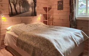 Ένα ή περισσότερα κρεβάτια σε δωμάτιο στο Gorgeous Home In Bjorli With Wifi