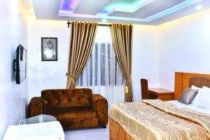 Зображення з фотогалереї помешкання Yetunde Ajayi Airport Hotel у місті Лагос