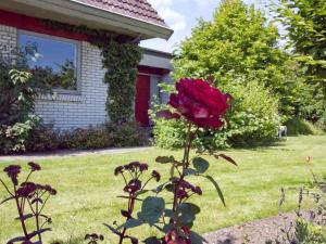 Gallery image of 5 star holiday home in Give in Uve