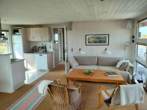 Gallery image of 5 star holiday home in Frøstrup in Lild Strand +3 photos
