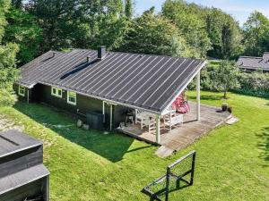 Brydegårdにある5 star holiday home in Haarbyのギャラリーの写真