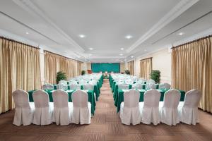 Kawasan bisnes dan/atau bilik persidangan di Baitong Heritage Hotel +68 gambar