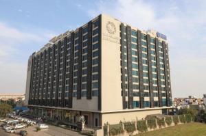 Το κτήριο όπου στεγάζεται  το ξενοδοχείο