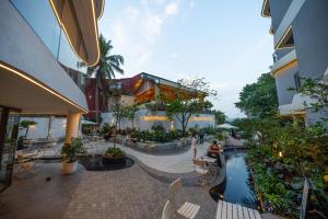 En have udenfor Bach Plateaus Hotel