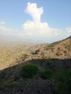 a view of a hill with a view of a valley at فندق الابتسامة 