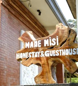 Fotografie z fotogalerie ubytování Made Misi Homestay v destinaci Penginyahan