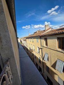 Balkón nebo terasa v ubytování Appartement de luxe à 100m des Arènes