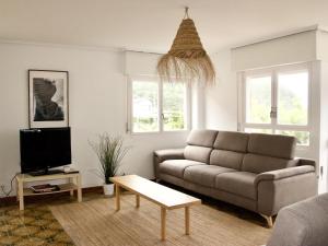 Posezení v ubytování Amplia y cómoda casa en la playa de Berria