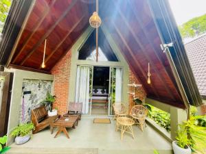 Zahrada ubytování Nirvana Lodges + 8 fotografií