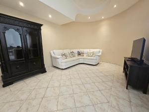 Et tv og/eller underholdning på Dream & Fly Ombrine