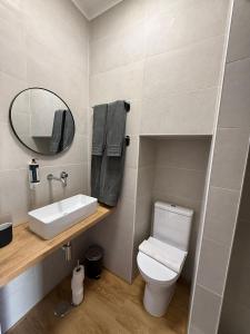 Et badeværelse på Alfama Dream Apartments + 42 billeder