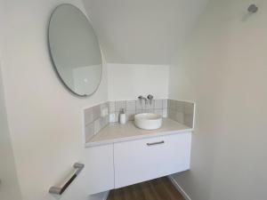 Φωτογραφία από το άλμπουμ του Oneroa Chalet σε Oneroa
