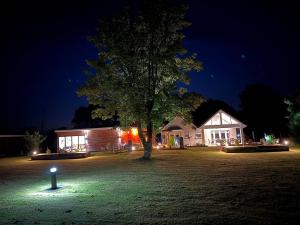 バリンローブにあるSecluded Country Bungalow Ballinrobeのギャラリーの写真 +82枚の写真