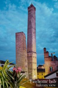 two tall towers standing next to each other at YAWHome B&B in Bologna