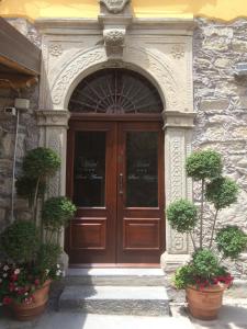 The facade or entrance of Hotel Sant'Anna