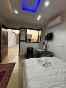 Μια τηλεόραση ή/και κέντρο ψυχαγωγίας στο Pyramids Prime Hotel