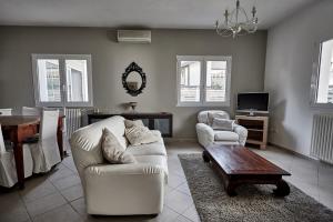 Et opholdsområde på Rouge Lifestyle Living Home