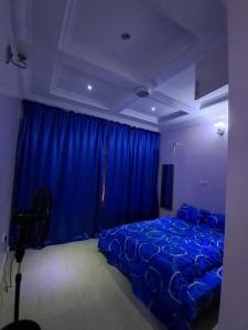 Postel nebo postele na pokoji v ubytování Exquisite Home 2