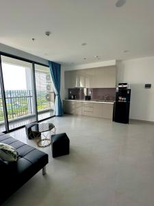 Η κουζίνα ή μικρή κουζίνα στο Phòng ngủ có ban công thoáng mát tại Thủ Đức