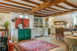 Köök või kööginurk majutusasutuses 3 Bed in Calbourne oc-g33538