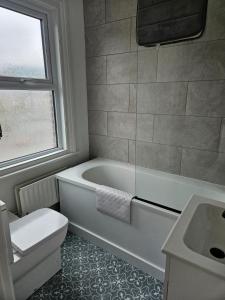 Gallery image of The Folkestone One in Folkestone