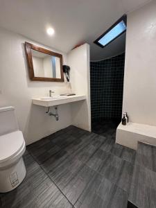 Afbeelding uit fotogalerij van Chunut House Resort in Phi Phi Don