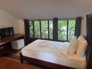 Afbeelding uit fotogalerij van Chunut House Resort in Phi Phi Don