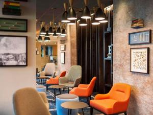 Χώρος καθιστικού στο Mercure Telford Centre Hotel