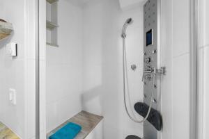 Ένα μπάνιο στο Chalet La Verne - appartement du Bas